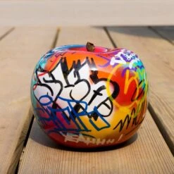 Andrew Martin Apple Graffiti (12Cm X 10Cm) -Best Home Decor Store 16084 graffiti apple 08