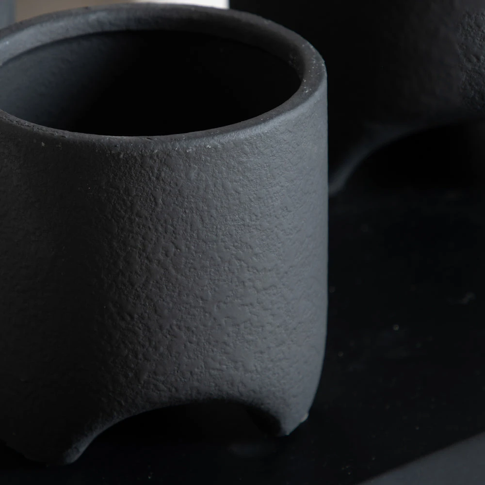 Gallery Interiors Jax Planter Black Small|Outlet 3 Gallery Interiors Jax Planter Black Small|Outlet - Image 3