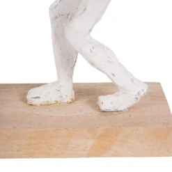 Libra Interiors Couple Holding Heart In White -Best Home Decor Store 705079 04