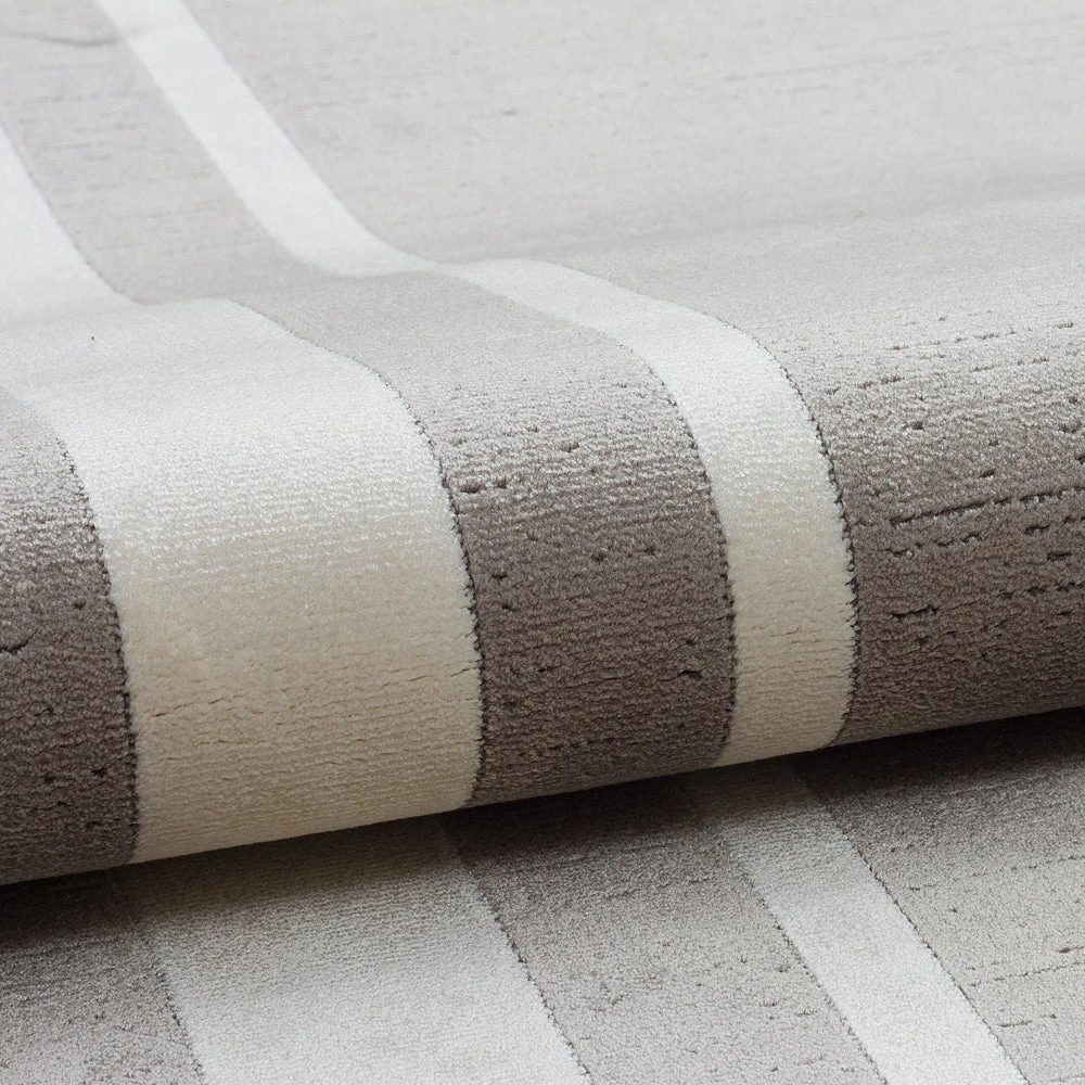 Richmond Carpet In Troy Grey - 200x300cm 4 Richmond Carpet In Troy Grey - 200x300cm - Image 4