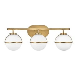 Hinkley Hollis 3 Light Wall Light In Brass & Clear Glass